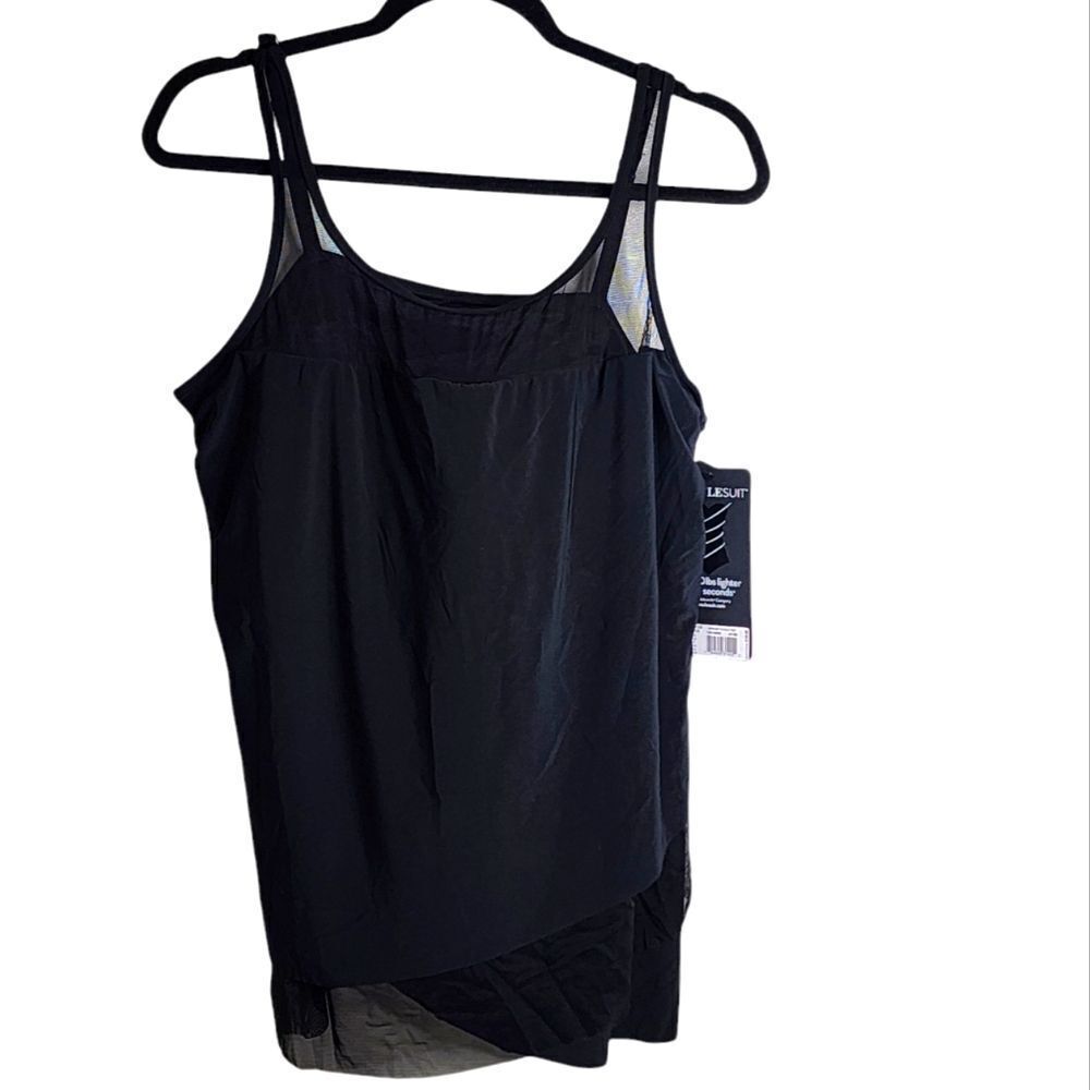 Miraclesuit tankini top black mesh panels 20W NWT